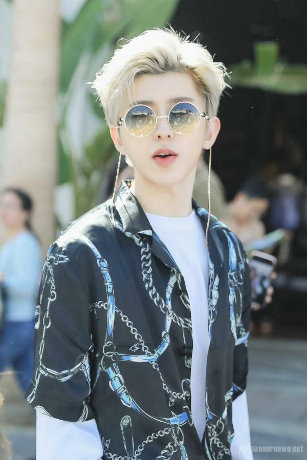 男孩boy