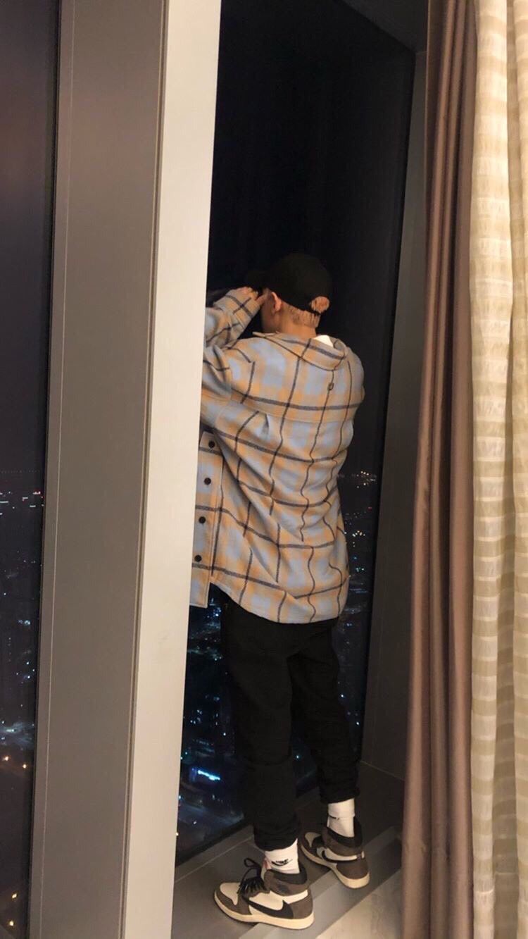 朴灿烈背影壁纸