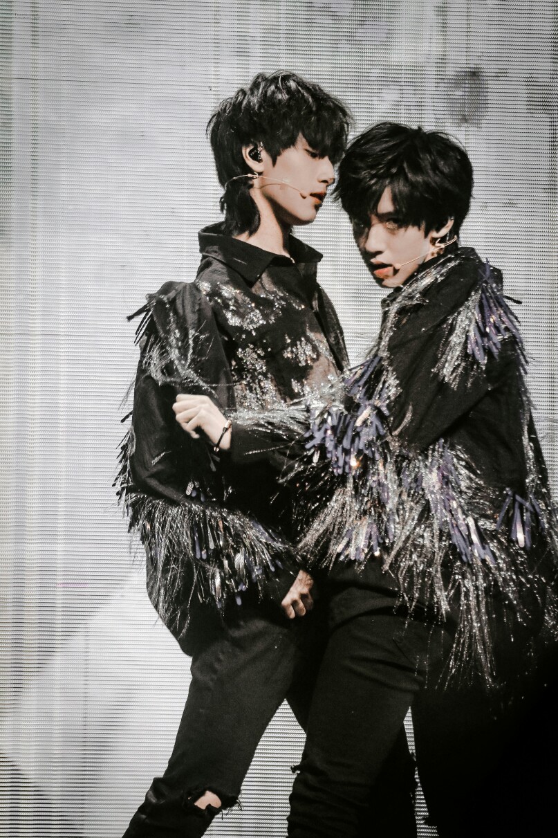 toamiracle·贺峻霖