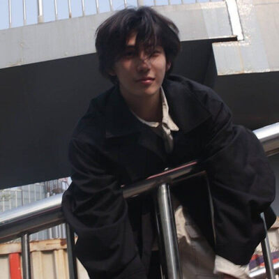 今日份喜欢优质男头男生头像 部位手控微丧