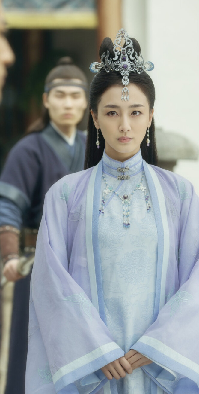 锦衣之下上官曦