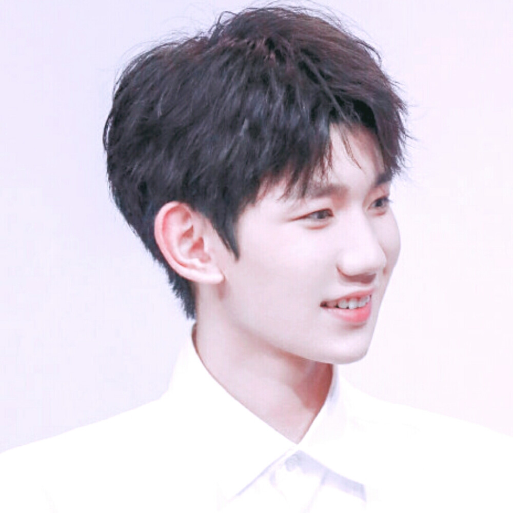 王俊凯头像 王源头像 易烊千玺头像