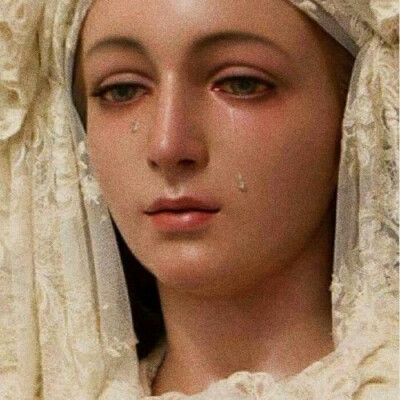 jessicastam哭泣圣母图片