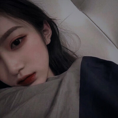 超高冷的头像