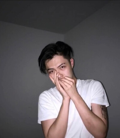 最近发现一位宝藏男孩nyk nyk 马来西亚歌手,音乐制作人