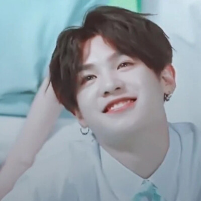 在线收集nana们～我要上热门!justin黄明昊