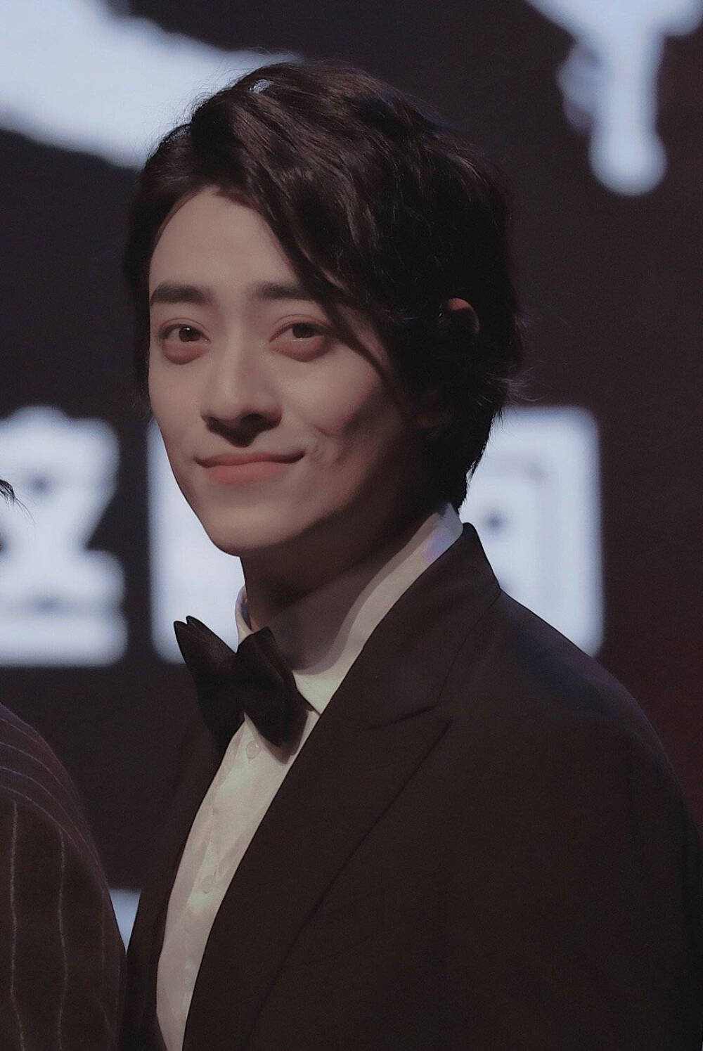 绒绒郑云龙