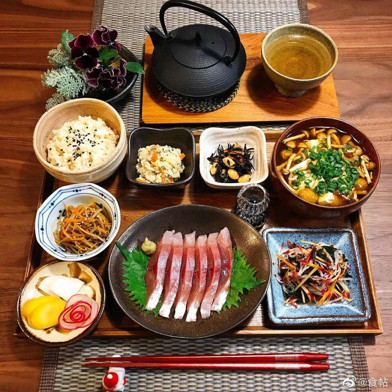 日本美食po主みきけろ的丰盛一人食桌,今天你有好好吃饭吗?(ins.