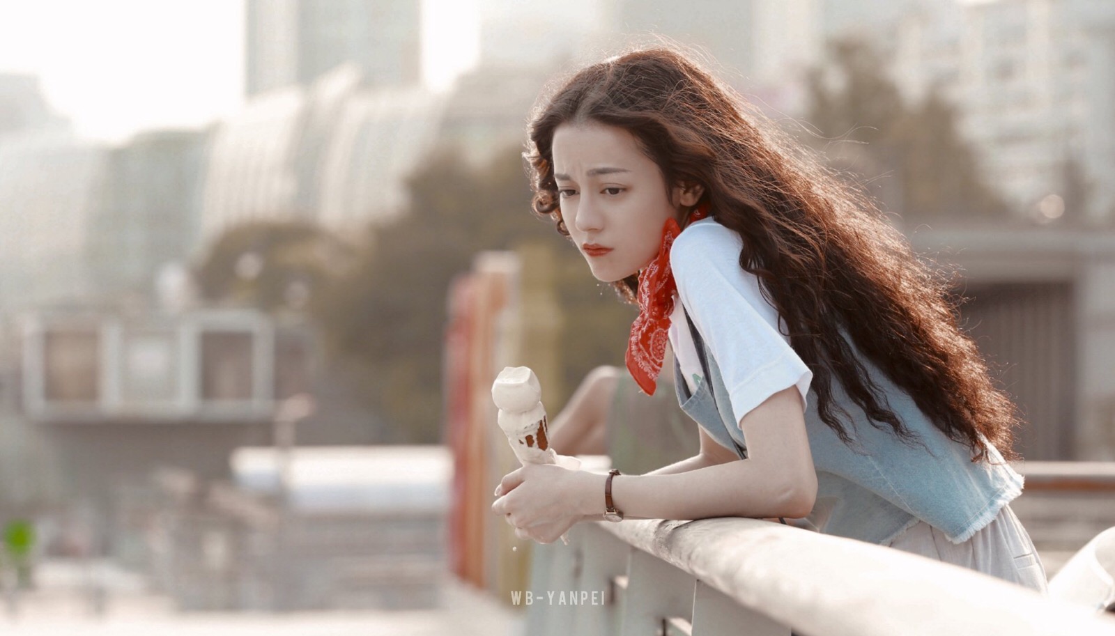 cr:-颜裴饭修/迪丽热巴漂亮的李慧珍 - 堆糖,美图壁纸兴趣社区