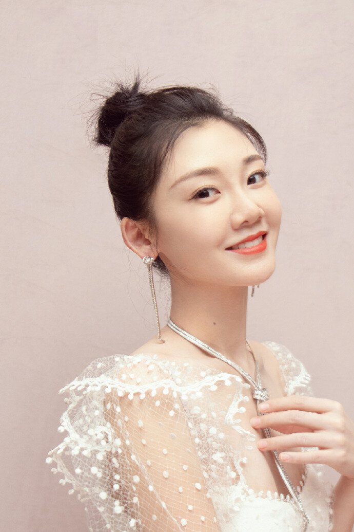 苗苗 亮相费加罗风尚盛典