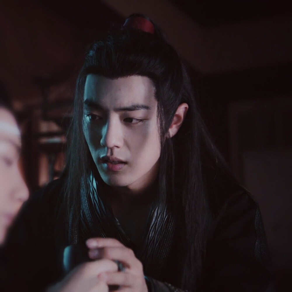 肖战头像 拿图收藏