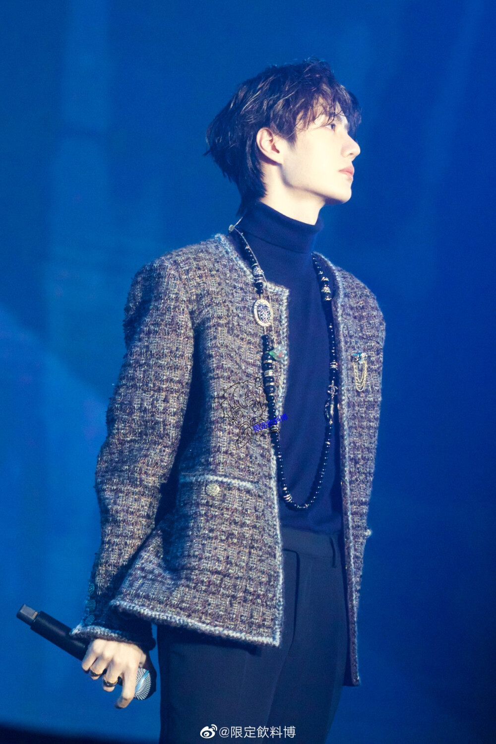 191102陈情令南京演唱会uniq王一博生图未修crlogo