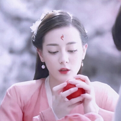迪丽热巴情头像