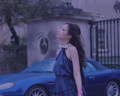solo jennie mv
