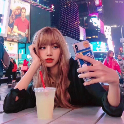 唯美可爱女生头像/lisa