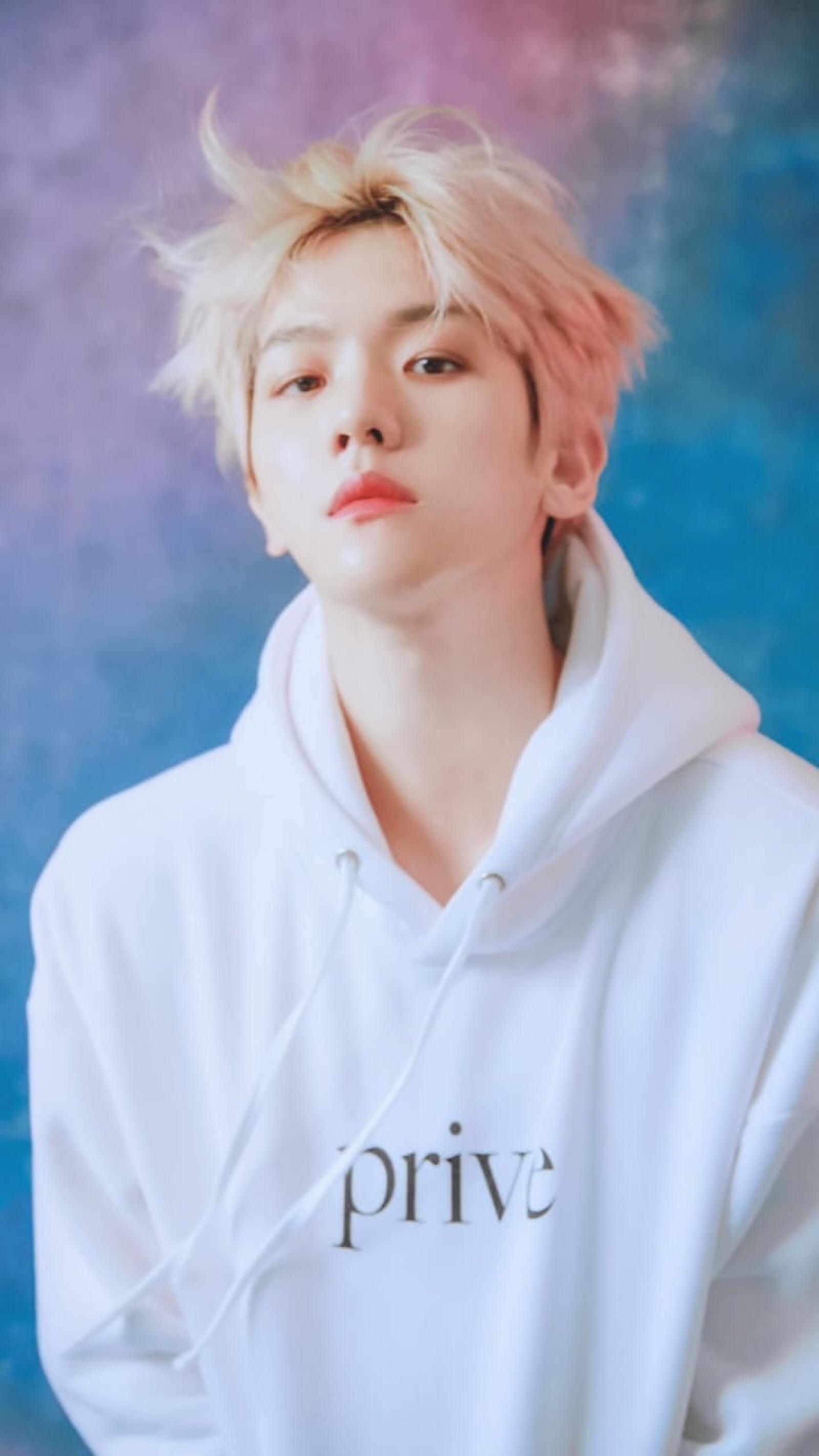 白马十王子边伯贤/哥哥穿白衣服简直是杀我一万次,看到哥哥穿白衣服