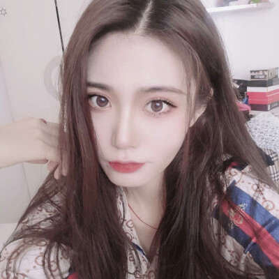 qq头像女生御姐
