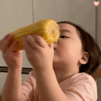 黄夏温啃玉米的表情包图片