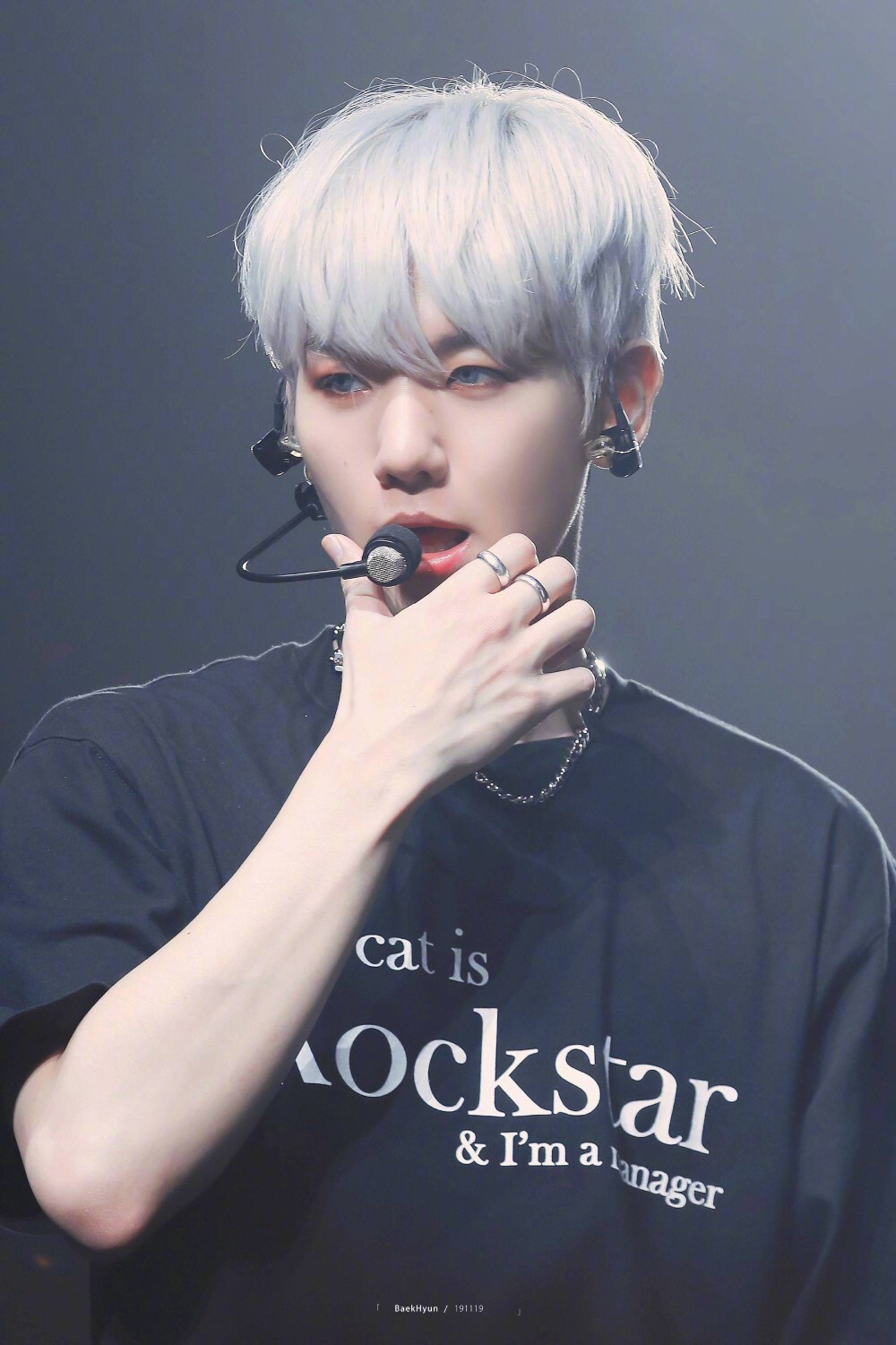 边伯贤#superm演唱会#白发#壁纸#头像