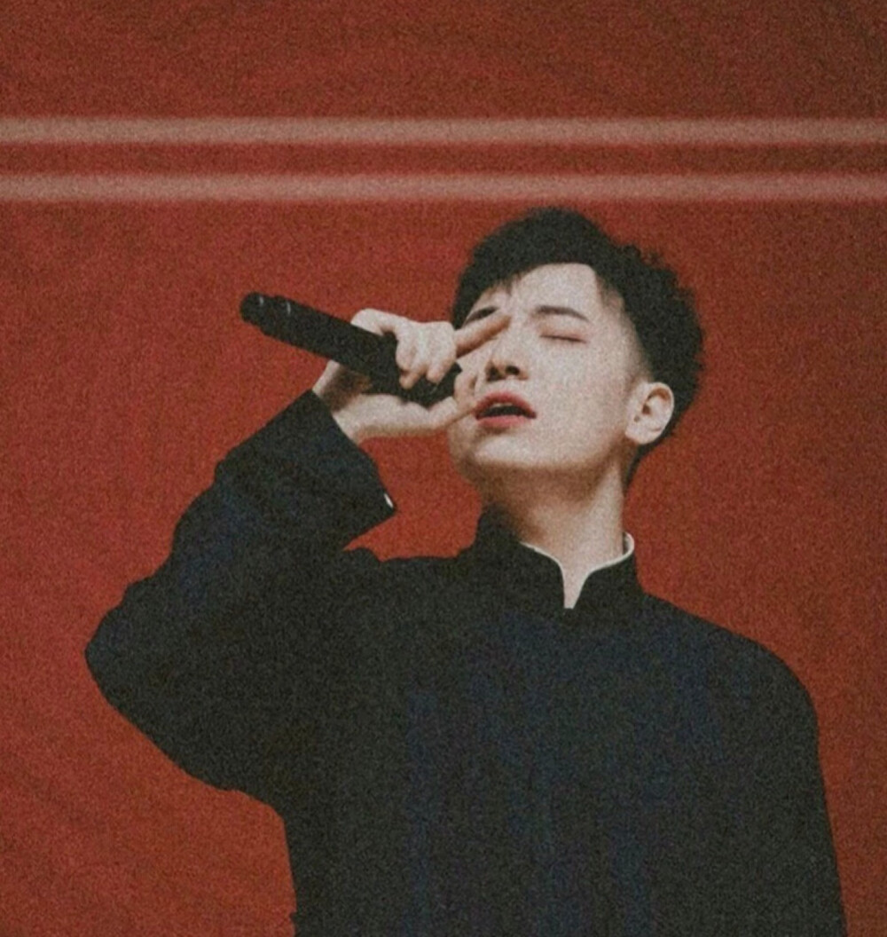 龄龙少年