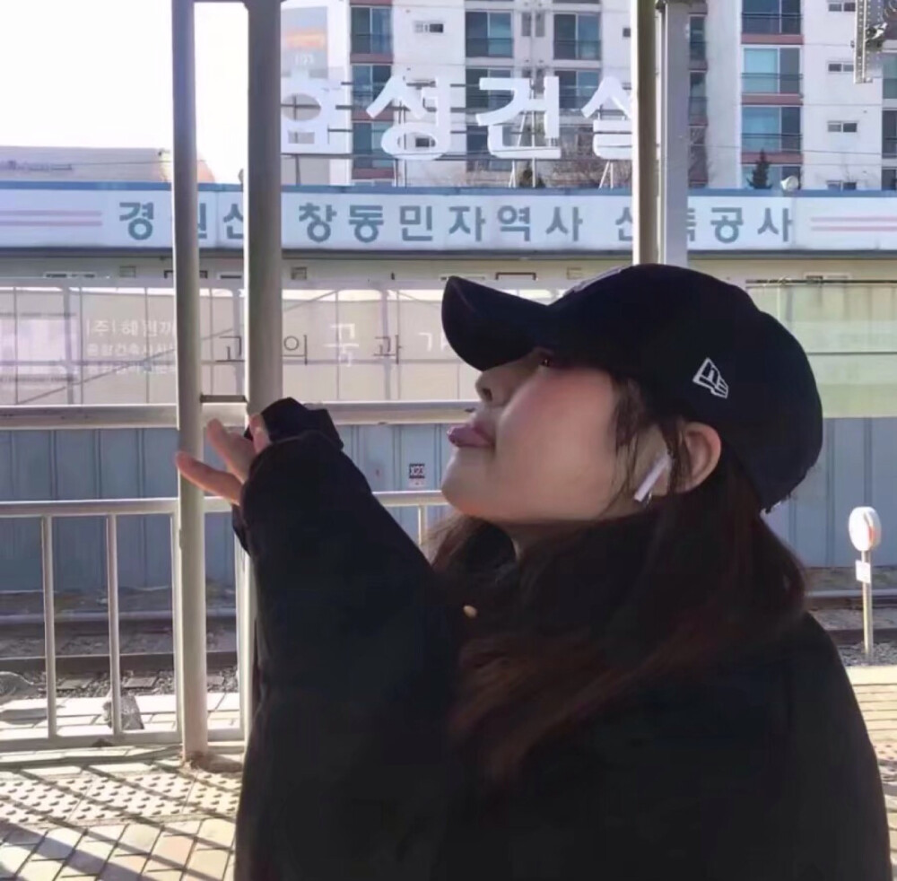 女生ins头像