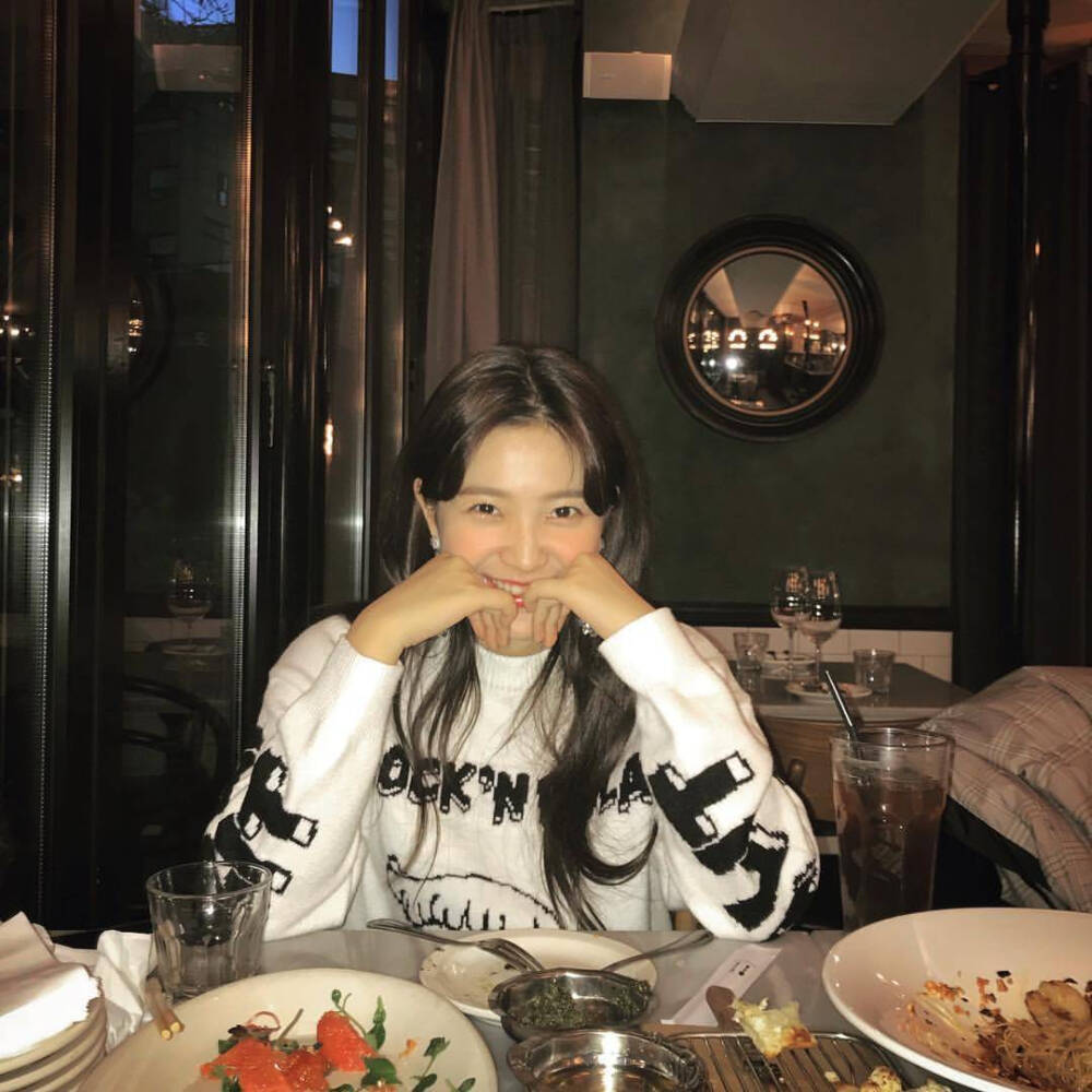181120金艺琳yeriins更新