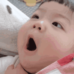 哭唧唧表情包萌娃