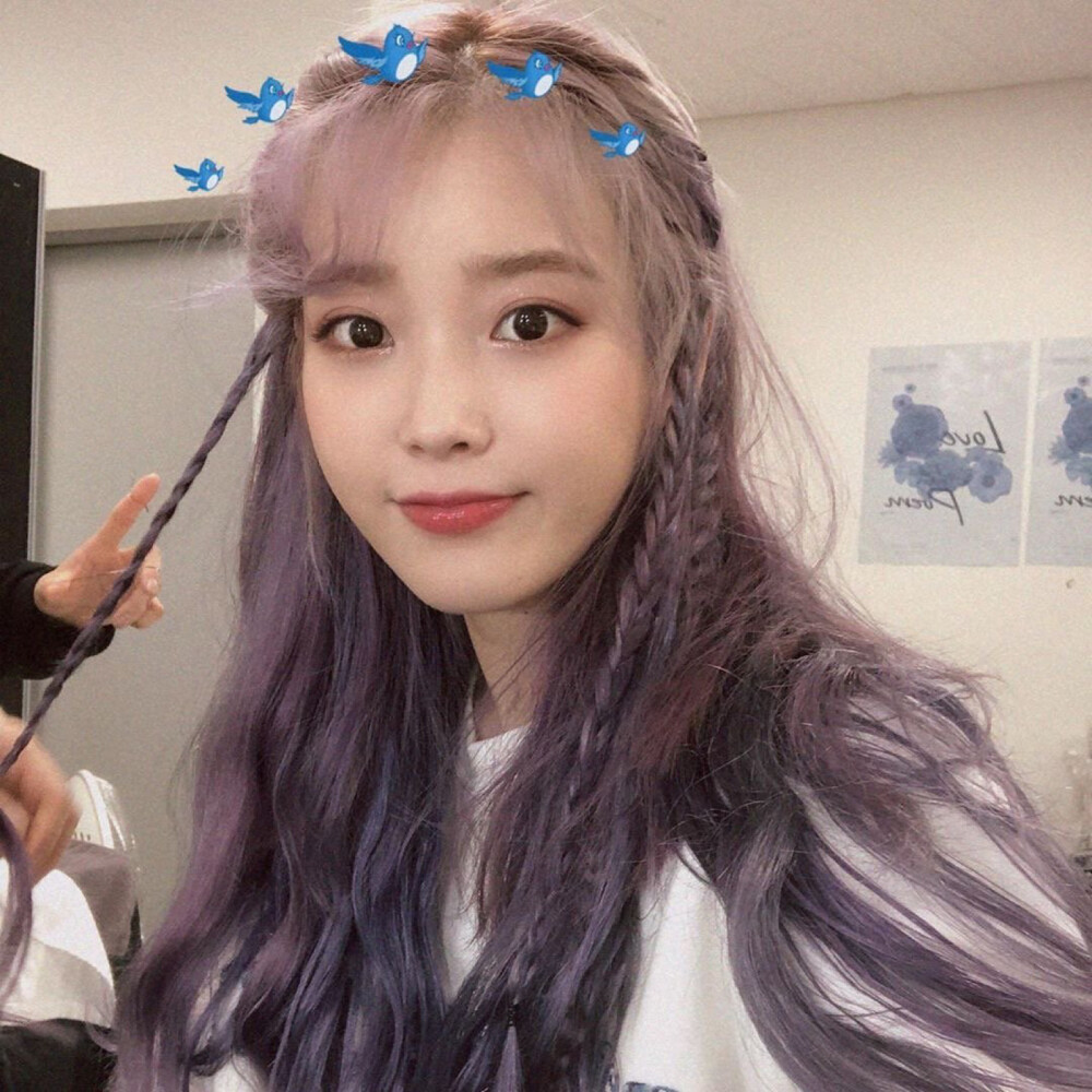 iu 李知恩头像