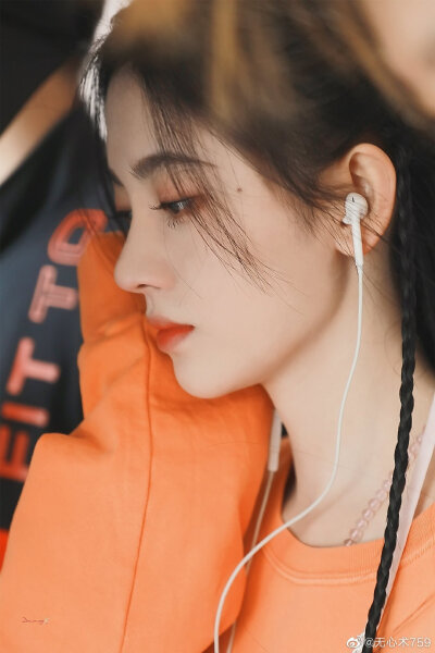 三宫格鞠婧祎 堆糖,美图壁纸兴趣社区