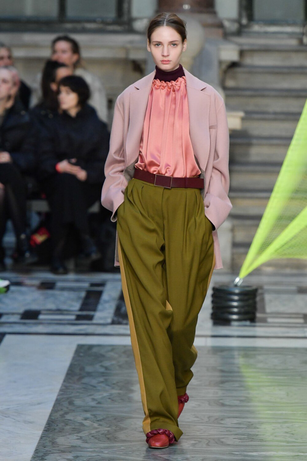 roksanda 2020秋冬女装秀