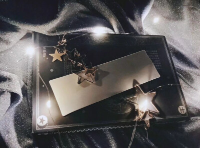 收集   点赞  评论  背景图 0 32 沫沫无言90  发布到  举牌 图片