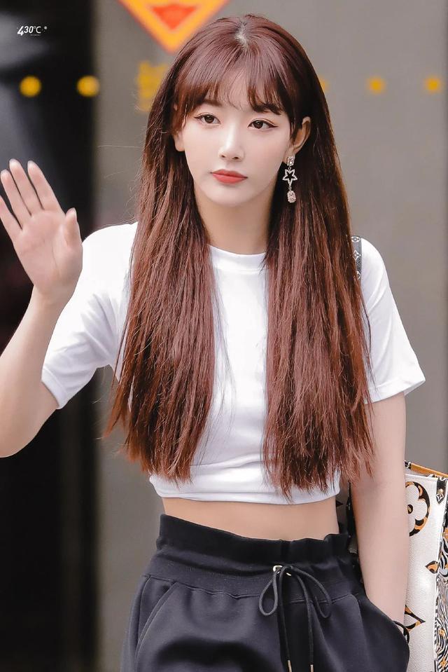 孔雪儿 