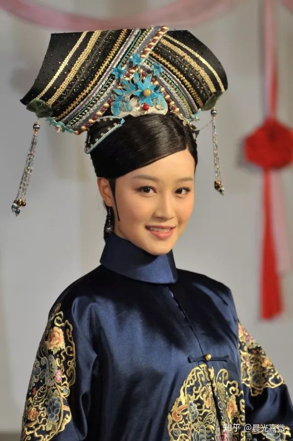 甄嬛传 华妃 簪子 步摇 护甲 点翠 叶澜依