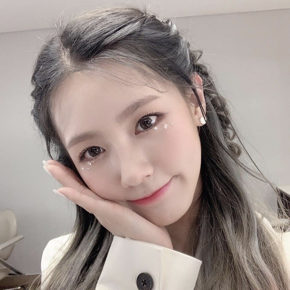 (g)i-dle 赵美延