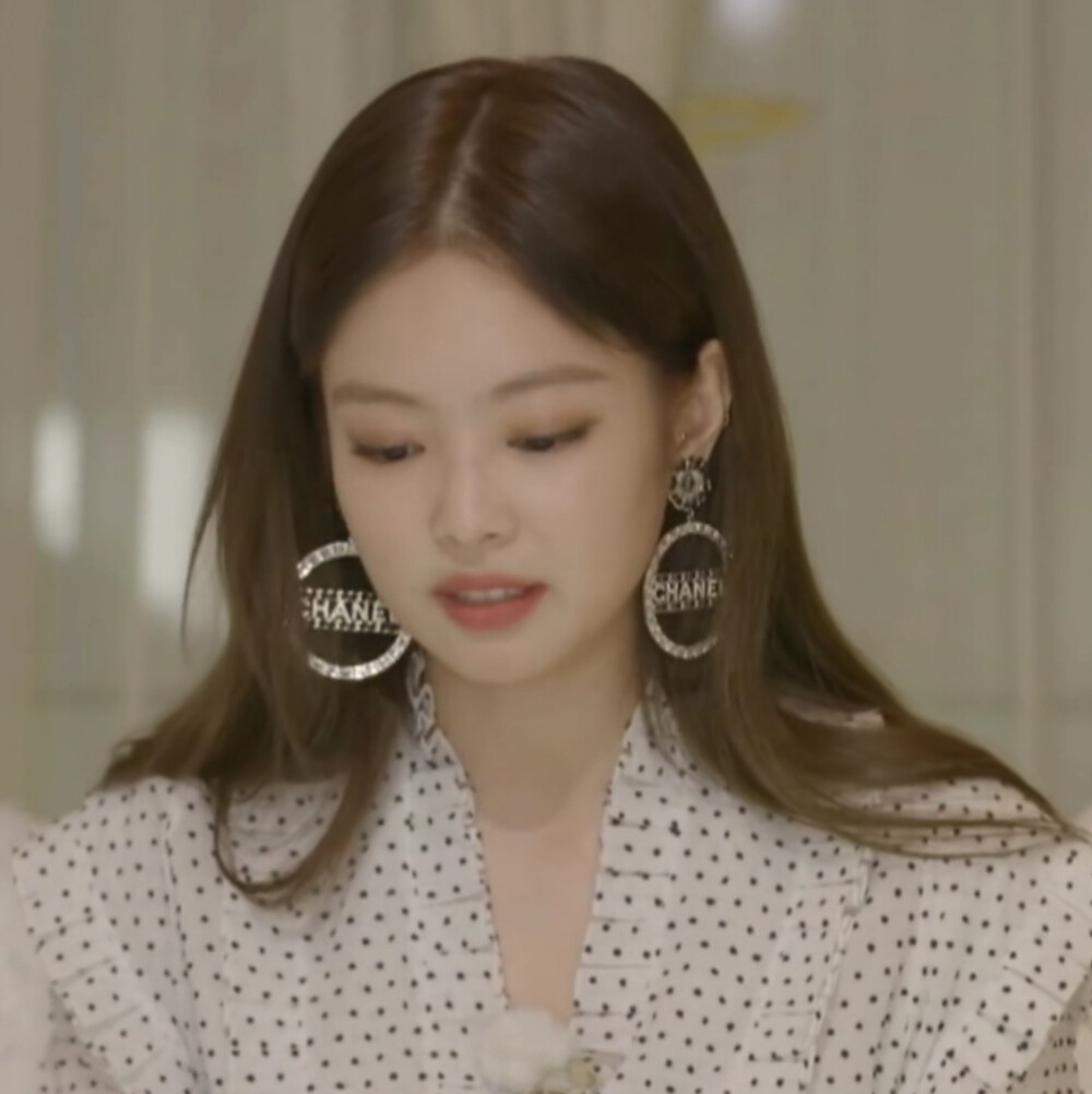 jennie可太漂亮啦