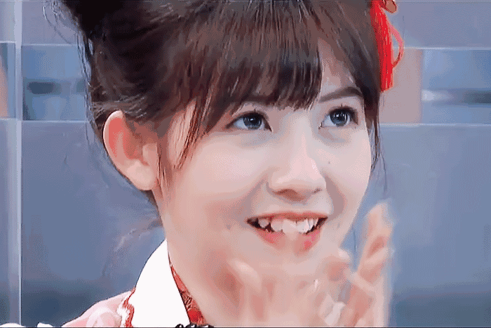 "红不红对我来说无所谓,但是一定要在一个舞台上