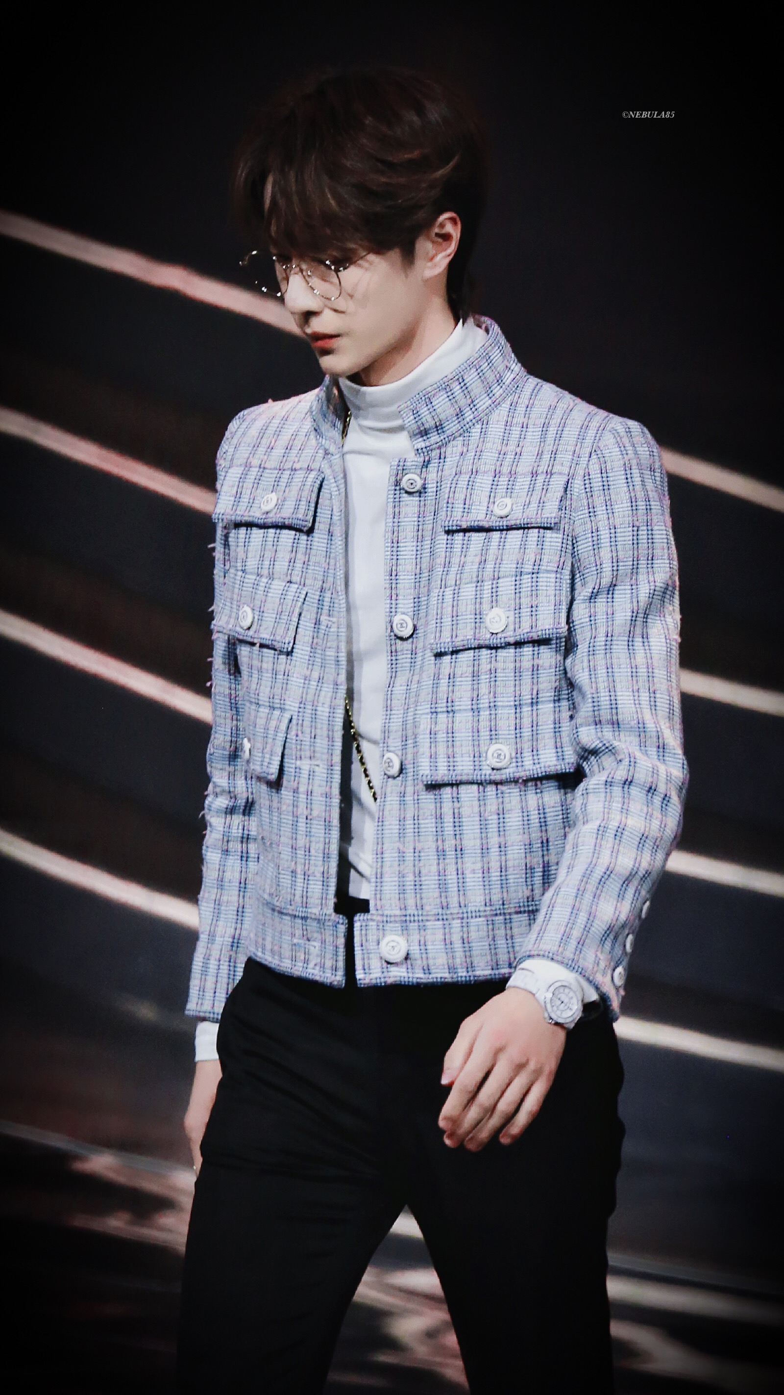 200111 微博之夜 | 承影雅涵 | |物华收揽 | @uniq-王一博 cr:nebula