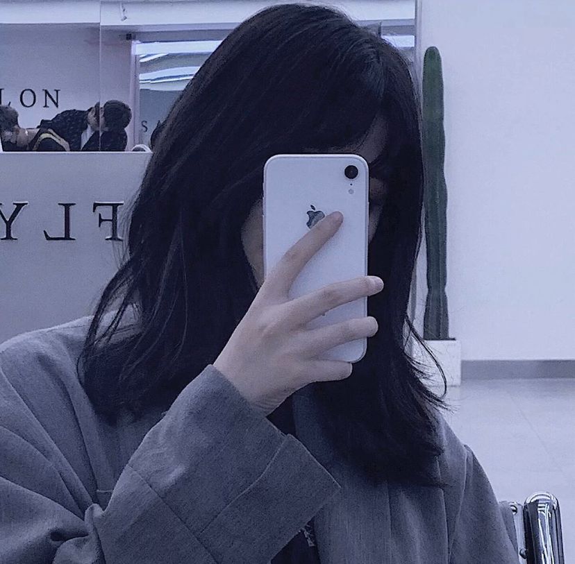 真人女生不露脸头像