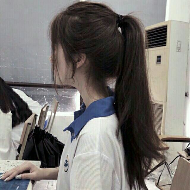 学生头像女生初中生图片