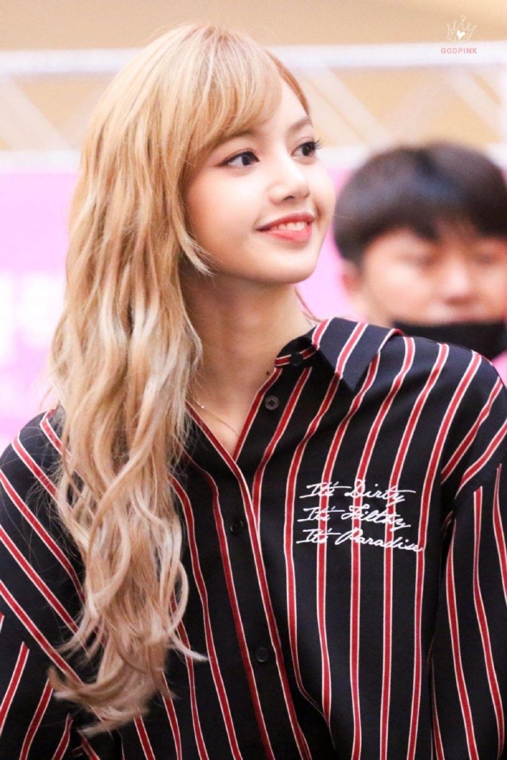 4月17日 10:10   关注  小甜豆 lisa 仙女 半糖主义 莎莎 评论 收藏