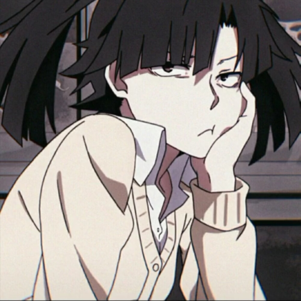 动漫闺蜜头像漫名目隐都市的演绎者