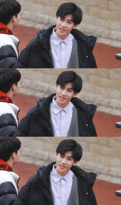 张真源 三屏壁纸图源网络 侵权必删