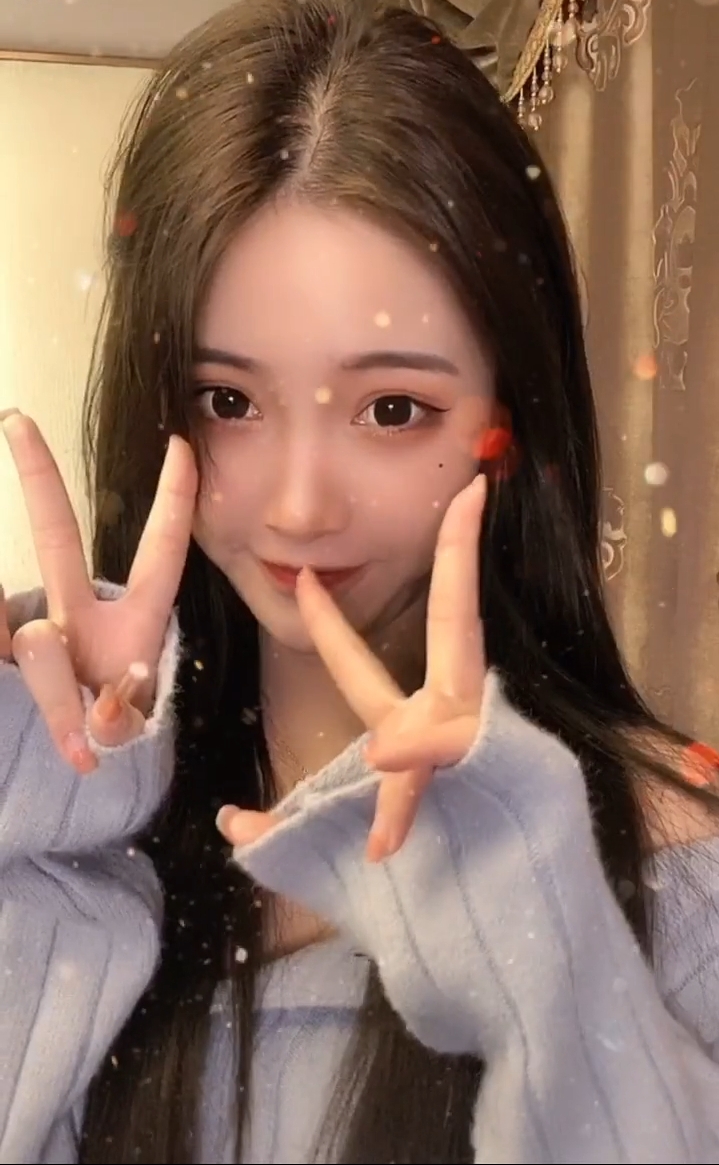 可爱小姐姐 - 堆糖,美图壁纸兴趣社区