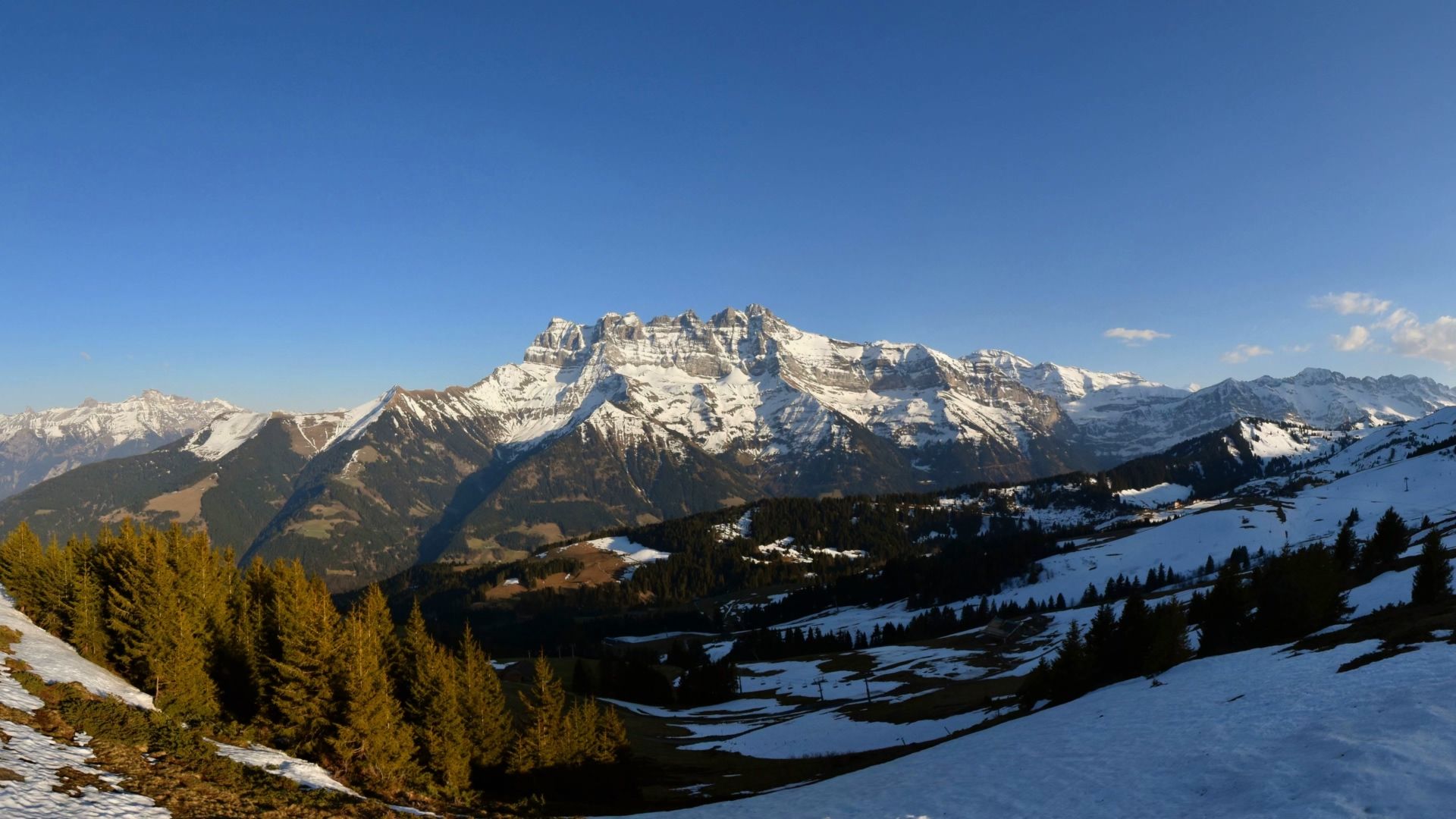 高清壁纸#唯美雪山之巅#macdown