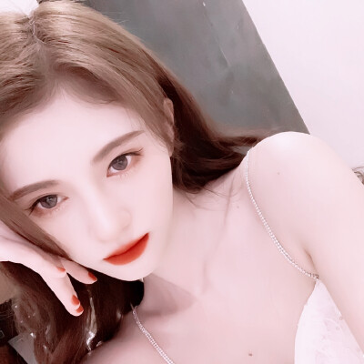 鞠婧祎滤镜头像拿图点赞收藏二传标名姜依韵