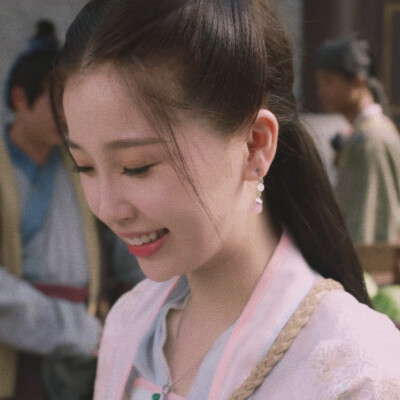 少主且慢行×田三七赵错. cr:今天也在想着减肥qaq