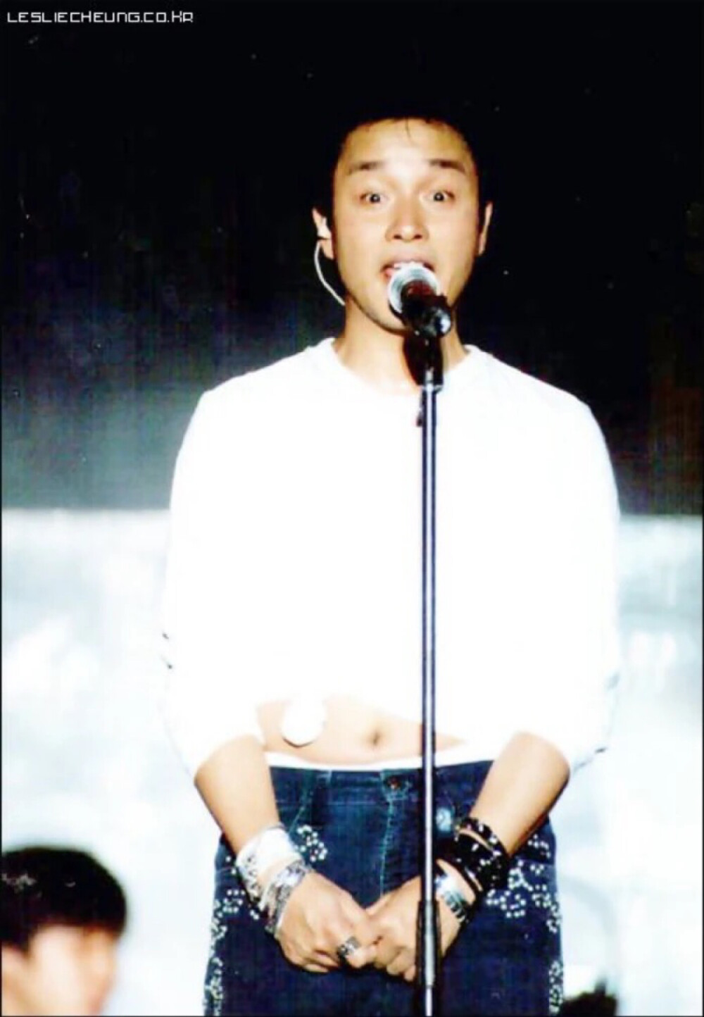 张国荣拉阔演唱会