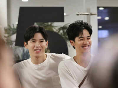 呆妞taynew 林阳呆湾tawan郑明心 darkbluekisstheseriess