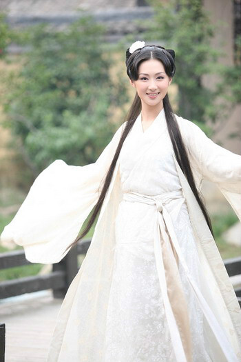 涂黎曼 饰 秀英