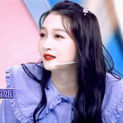 关晓彤头像